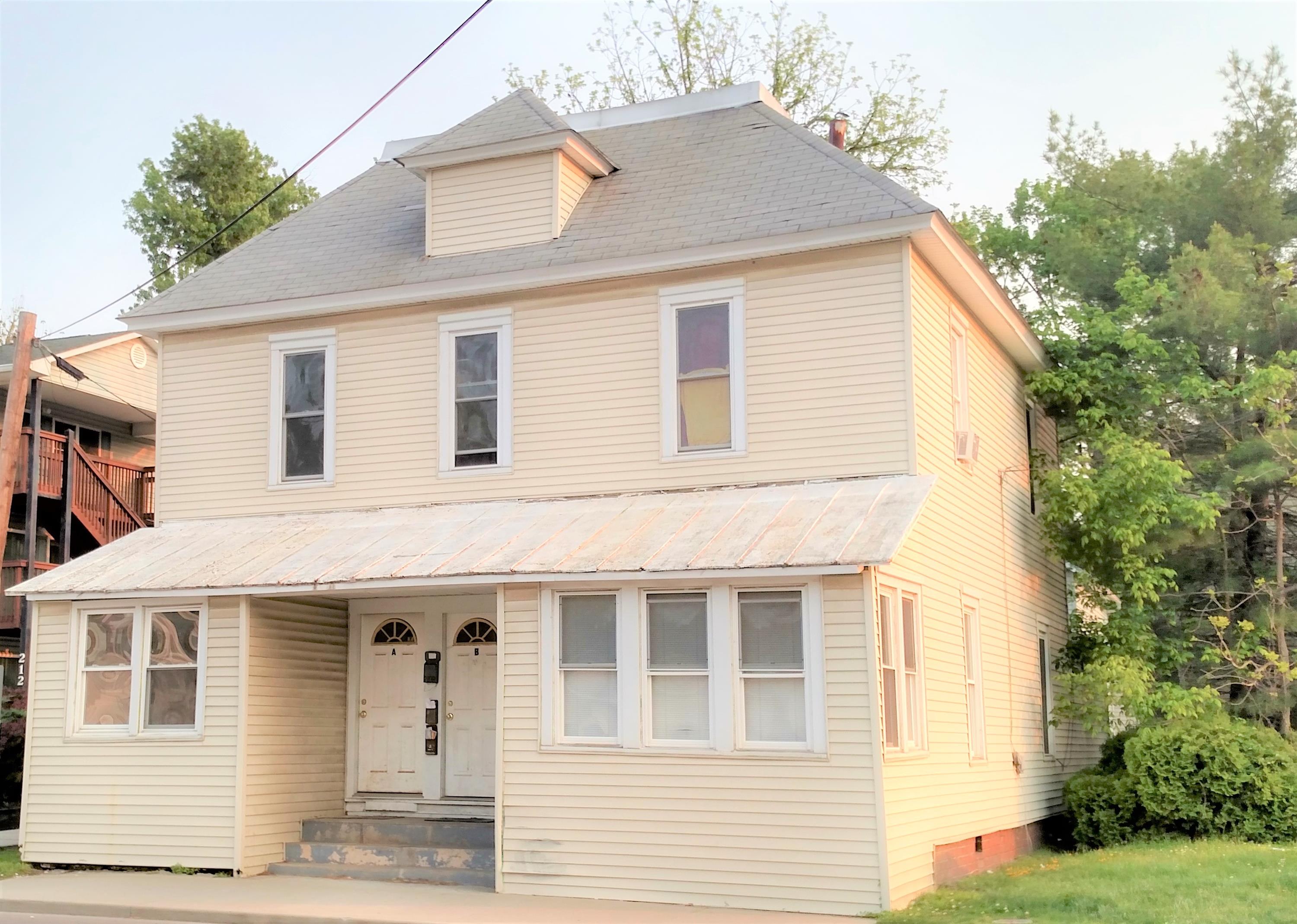 210 W Union St - C
